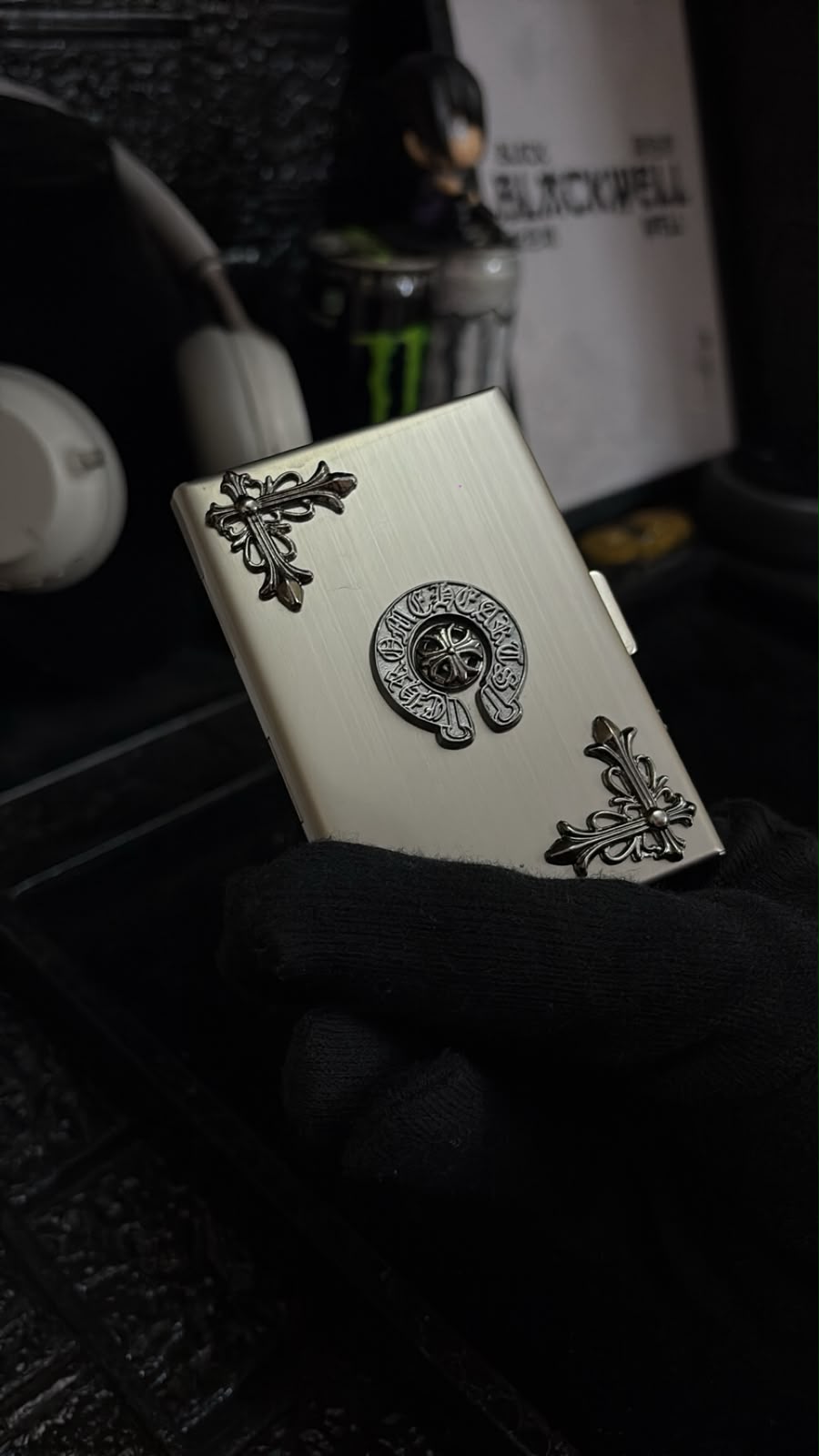 CH card holder