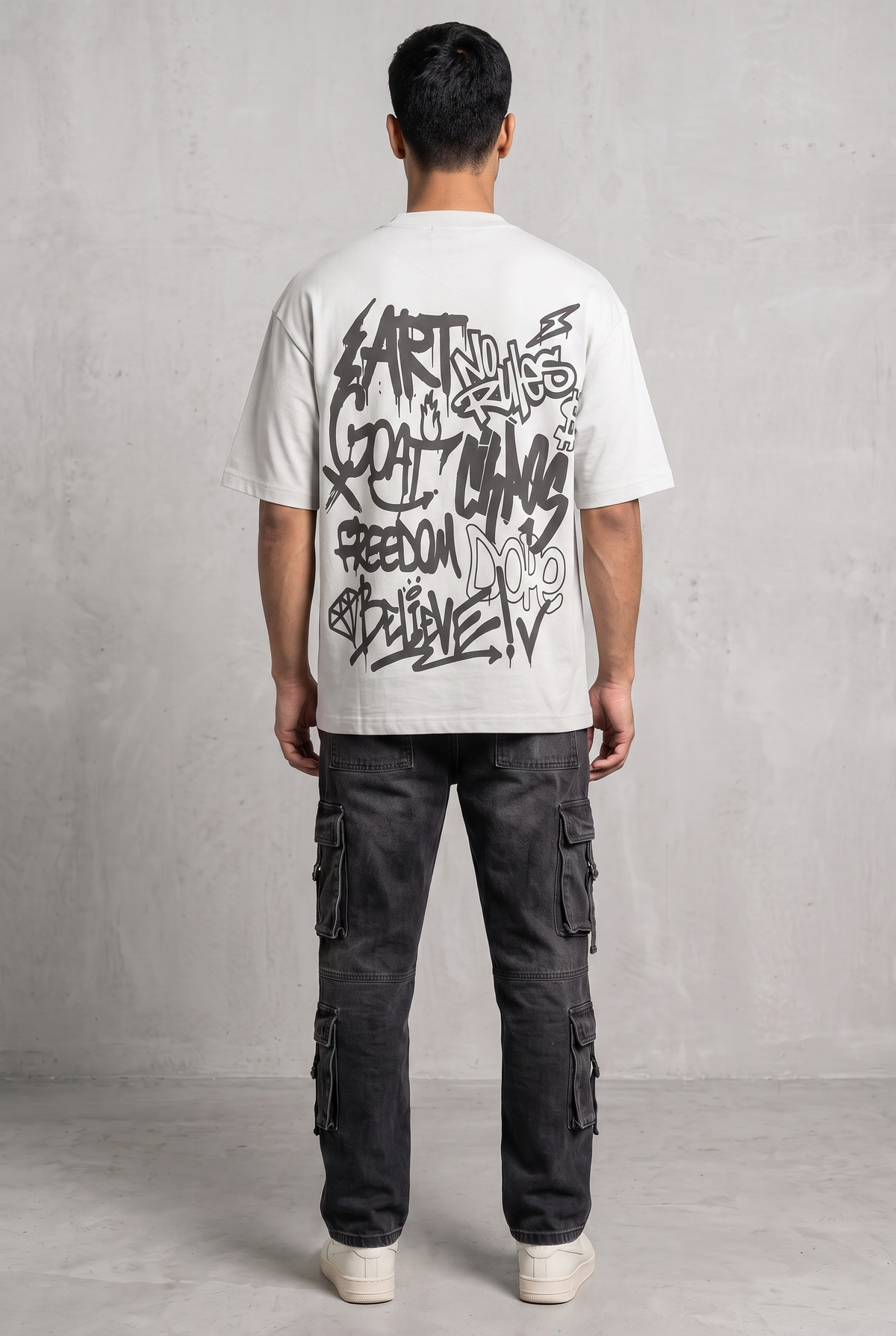 RUST GRAFFITI GREY MEN’S OVERSIZED T-SHIRT