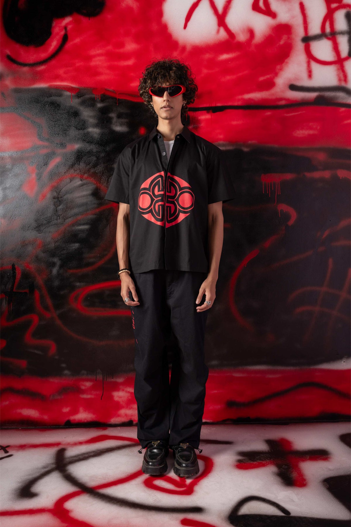 SIAMESE TWIN [RELAXED FIT SHIRT]