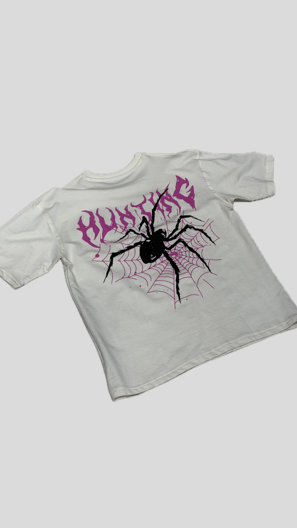 Hunting tshirt in off white
